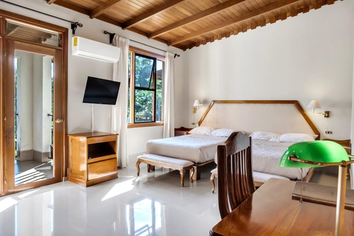 Animas  Martino Spa And Resort מראה חיצוני תמונה