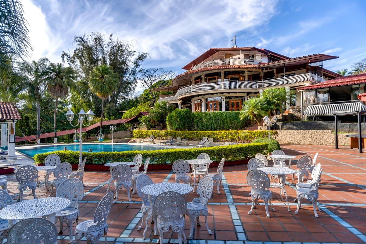 Animas  Martino Spa And Resort מראה חיצוני תמונה