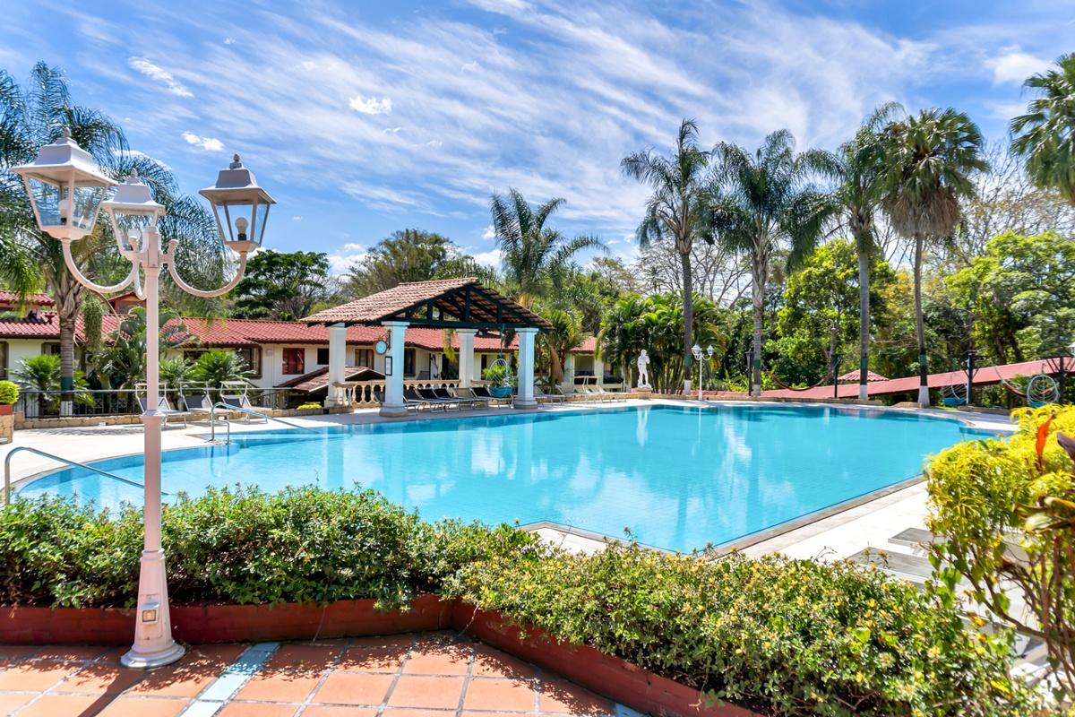 Animas  Martino Spa And Resort מראה חיצוני תמונה